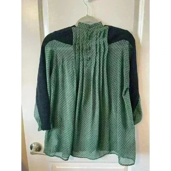 CAbi Black Knit Green mixed media Sweater Get Together Women’s Size XSmall - Picture 3 of 8